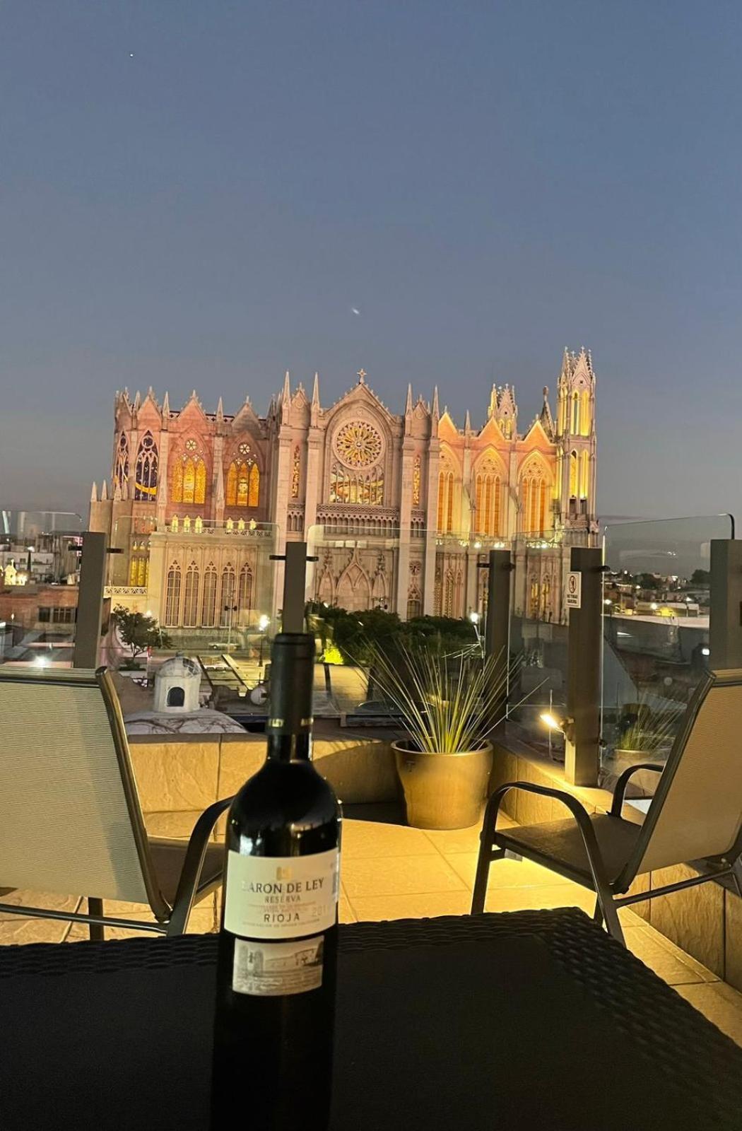 La Casa Mia Leon Hotel Luaran gambar